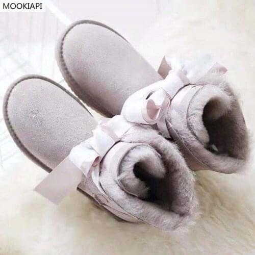 The latest high-quality snow boots in Europe in 2019, laced womens shoes, real sheepskin, 100% natural wool, four colors