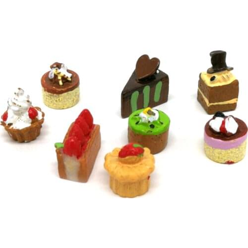 8pcs/lot 3D Strawberry Chocolate Cake Resin Miniature Food Art Supply Decoration Charm Craft Fake Kitchen Toys