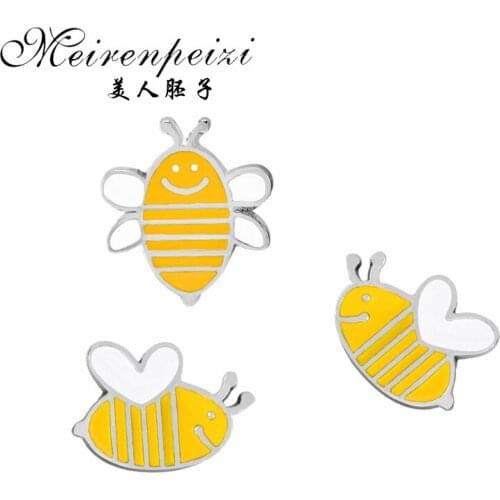Cute Smile Bee Brooches Enamel Pins Accessories Tiny Cute Metallic Beauty Collar Pins Cartoon Badge For Boy Gir