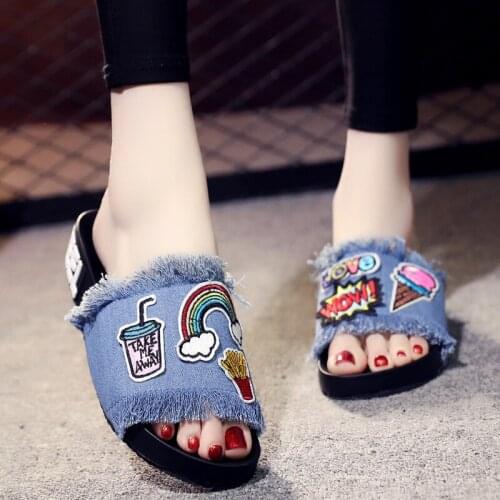 European And American Denim Slippers Female Summer Cartoon Embroidery Tassel Flat Heel Non-Slip Fashion Student Womens Shoes