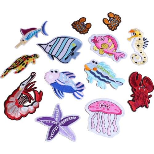 GUGUTREE embroidery seafish patches crab patches badges applique patches for clothing ZK-216
