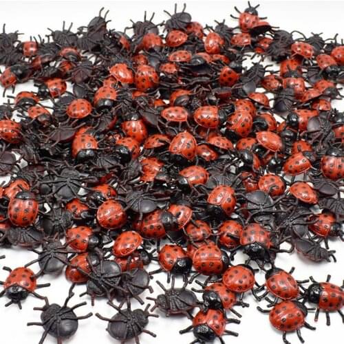 10Pcs Simulation Learning tools kids little gift April Fools Day Frightening toys Ladybug Toy Lifelike insect Biology