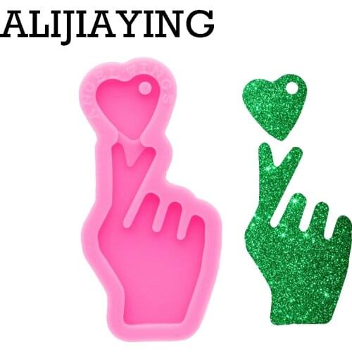 DY0671 Super Glossy Heart Hand Silicone Mold Epoxy Craft Molds DIY for Resin Crafting Mould Not Sticky