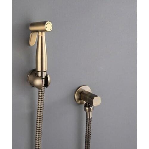 Toilet Bidet Faucet Antique Bronze Brass Bidet Mixer Faucet Bathromm Hand Shower Blow-fed Spray Gun Nozzle Single Cold Water Tap