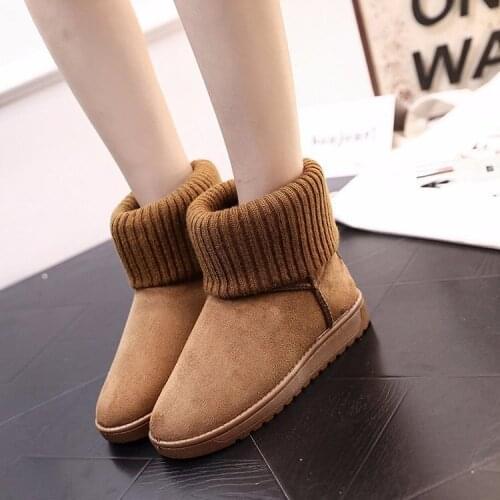 2021 Womens Winter New Snow Boots Light Set of Feet Snow Boots Female Student Middle Tube Boots Flat Thick Warm Cotton Shoes