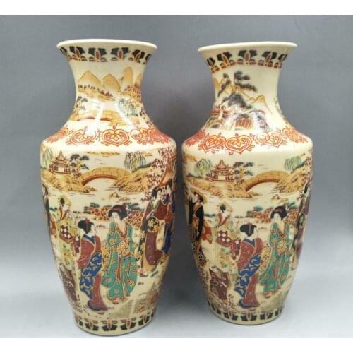 Chinese Jingdezhen Porcelain Vase Hand-Painted Maid Big Vase a Pair