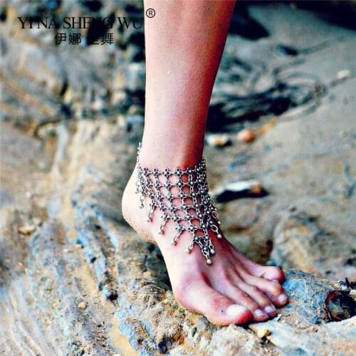 Ladies Fashion Silver Color Style Retro Indian Traditional Belly Dance Anklet with Hollow Bell Sound Fashion Pendant Anklet 1PC