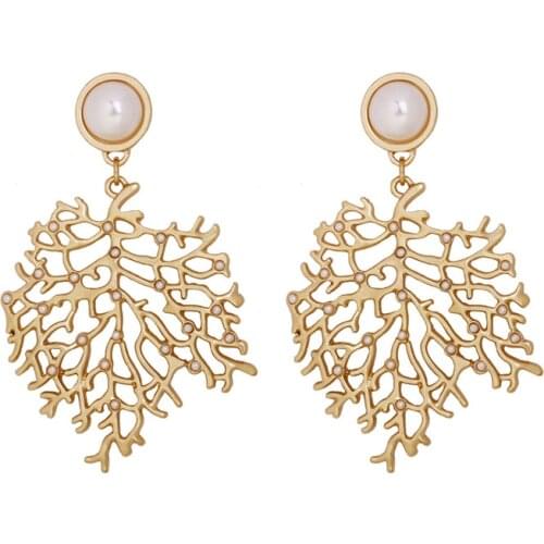 SRCOI Luxury Gold Color Coral Leaves Pearl Earrings Big Exaggeration Maple Leaf Bohemia Earrings Women Long Dangle Boho Bijoux