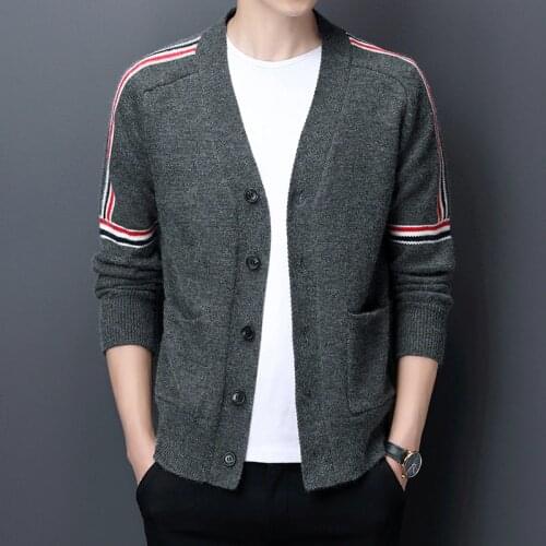 2021 Mens Spring New Simple Color Matching Fashionable Knitted Cardigan Youth Stripes Knitted Cardigan