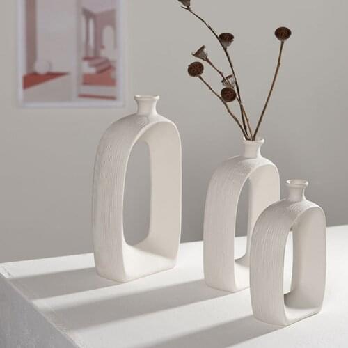 Home Decoration Nordic Ins Modern White Ceramic Dried Flower Vase Creativity Flower Arrangement Simple Design Coffee Shop Crafts
