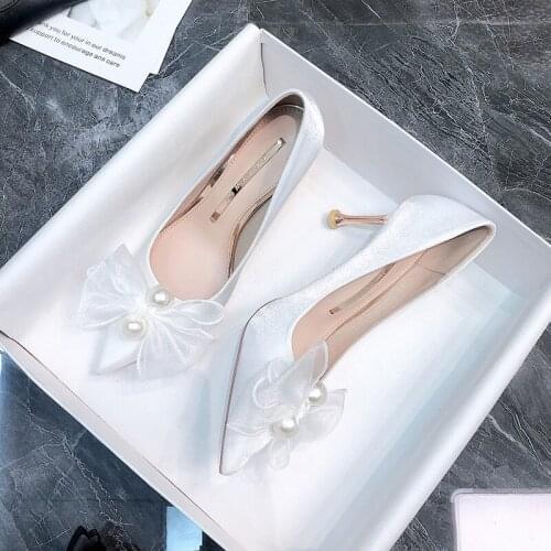 Spring new lace bowknot white pointed bridal wedding shoes crystal stiletto banquet dress fashion large size womens single shoe