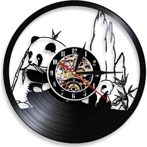 Adorable Giant Panda Wall Clock Wild Animal Vinyl Record Wall Clock Bear Eating Bamboo 3D Wall Watches Clock Modern Home Decor