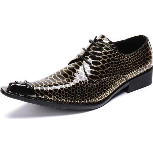 New Summer Fashion Mens Shoes Casual Personality Metal Pointed Classic Retro Leather Bright Leather Fish Scale Mens Shoes