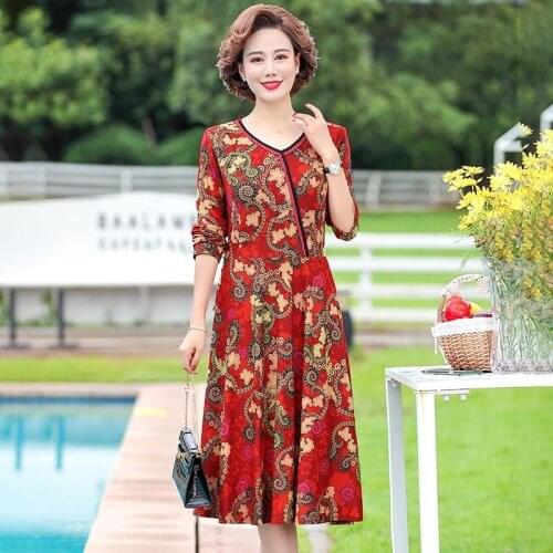 Womens Spring Autumn Dress Womens Long Sleeve Printed V-Neck Mid-length Dresses Elegant Large Size Middle Age Mother Dresses