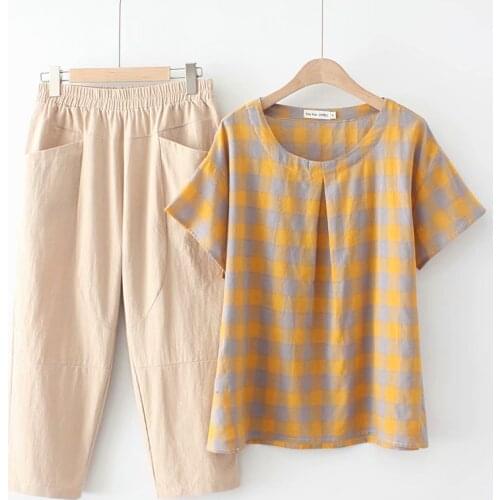 Plus size short sleeve O-Neck plaid tshirts and calf-leng pants cotton women sets 2021 Casual summer ladies 2 pieces female