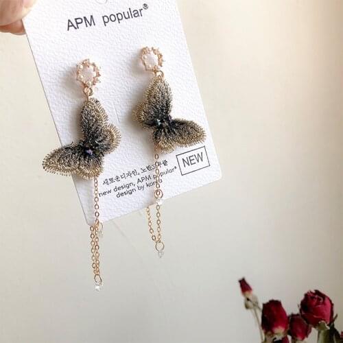 2020 New Fashion Women Pearl Earrings Embroidery Butterfly Crystal Long Tassel Earrings Female Back Hanging Earrings Wholesale