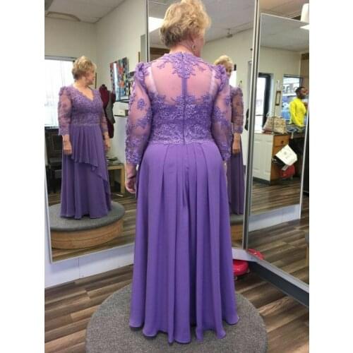 Vintage V-Neck Long Purple Chiffon Mother of the Bride Dresses with Sleeves Zipper Floor Length Wedding Party Dress for Women