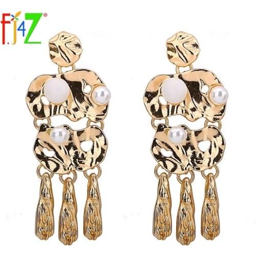 F.J4Z New arrival Fashion Designer Elegant Earrings Faux Pearl Gold Color Sheet Metal Tassel Drop Earrings For Women party show