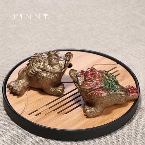 PINNY Purple Clay Resin Fortune Discoloration Gold Toad Tea Pet Mascot Tea Ceremony Ornaments Home Decoration Accessories