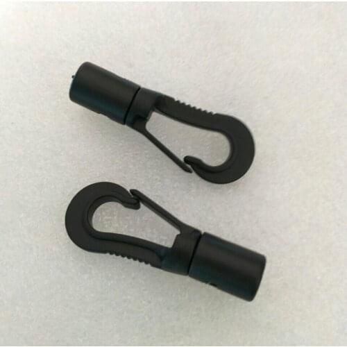 50pcs / lot black plastic spring snap clip hooks 360 degrees rotatry carabiner swivel paracord bungee shock cords in 5mm