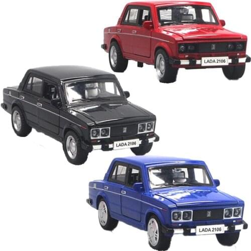 1/32 Scale Russian LADA 2106 Alloy Classic Car Model Toys Diecast Metal Pull Back Music Light Car Toys For Kids Gifts Display