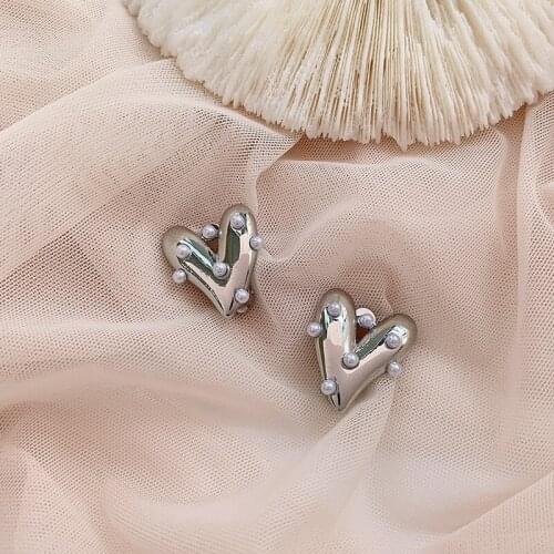 Vintage Silver Color Fake Piercing Earrings for Women Korean Fashion Cute Heart Clip On Earrings Ear Jewelry Pendientes MS446