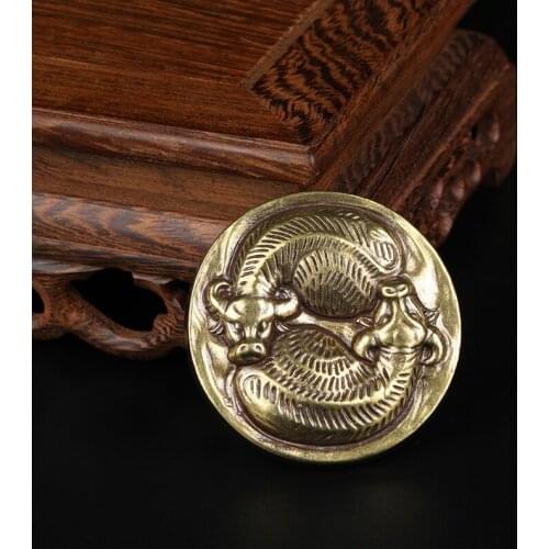 Vintage Brass Feng Shui Double Bull Sun Moon Gossip Chinese Style Ornament Desk Decorations Craft Accessories Home Decor Tea Pet