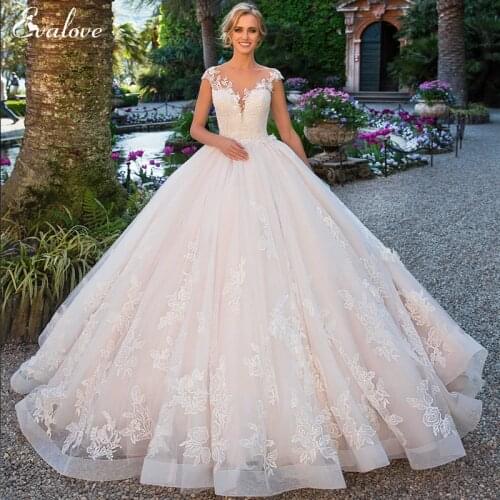 EVALOVE Gorgeous Cap Sleeve Appliques Bride Ball Gown Wedding Dress Customized Charming Scoop Neck Backless Princess Bridal Gown