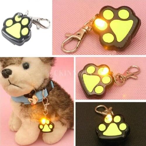 500Pcs/Lot Pet Dog LED Flashing Night Light Footprint Paw Print Buckle Blink Pendent Collar