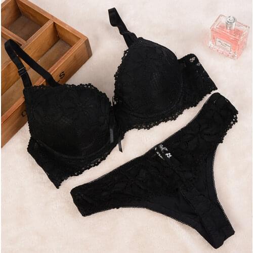 2017 New Sexy Bra Set Push Up VS Bra+Thong Lace Embroidery French Romantic brassiere Womens Underwear Sets Bra And Panty Set