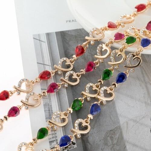 New Fashion Beautiful Bracelet for Women Colorful Austrian Crystal Hollow Out Heart Chain Bracelet Jewelry Party Gifts Accessory