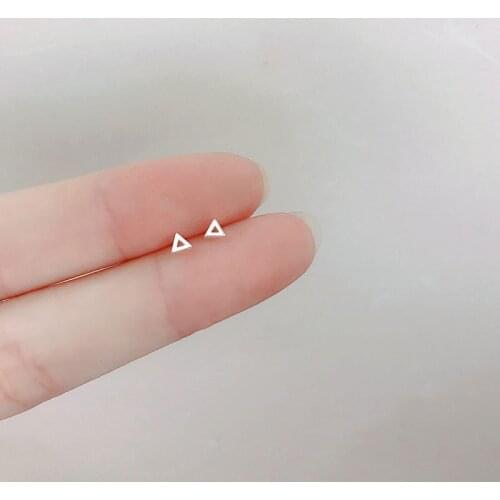 Mini Triangle Stud Earrings For Women Hollow Geometry Korean Simple All-Match Style Keep Pierced Cartilage Ear Ring Lady Jewelry