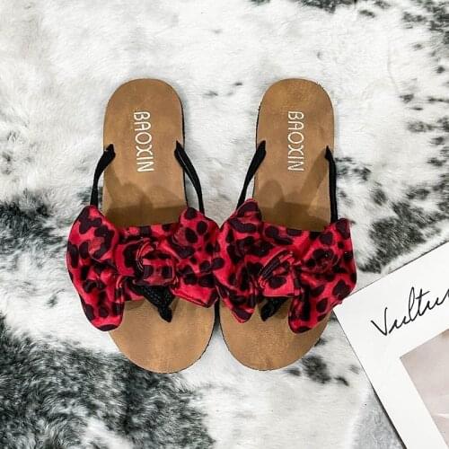 2021 Summer Sandals Slippers Slippers Beach Shoes Women Fashion Leopard Shoes Large Size 35-43 Comfortable and Fashionable