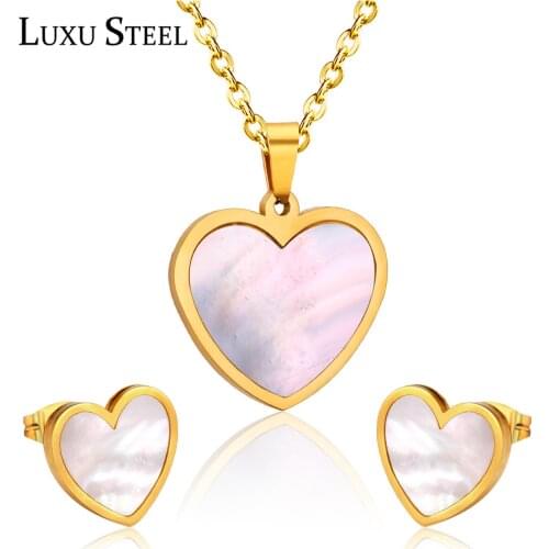 LUXUSTEEL bridal necklace Heart White Shell Loves Chains Necklace 2020 Female Accesories Collars Party Wedding Wholesale