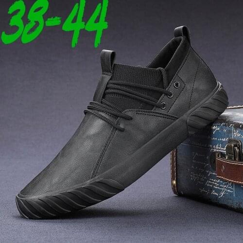 Outdoor Comfortable Fashion Casual Male Shoes Men High-top Sneakers for Men Adult Men Loafers Moccasins Leather Shoes 2021 New