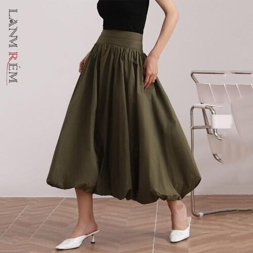 LANMREM 2021 Autumn New Pleated Bud Puff Mid-length Lantern Skirts Women Fashion Tide Army green Loose Casual Skirt 2W256