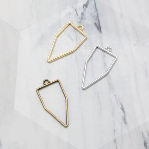 10Pcs Frame Pendant Open Back Bezel Geometric Hollow Frame Resin Jewelry Making
