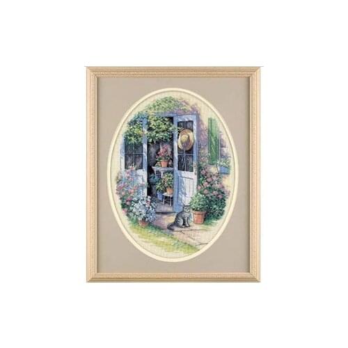 14/16/18/28/27 Gold Collection Counted Cross Stitch Kit Garden Door Gate Yard Flowers and Cat Kitten dim 35124