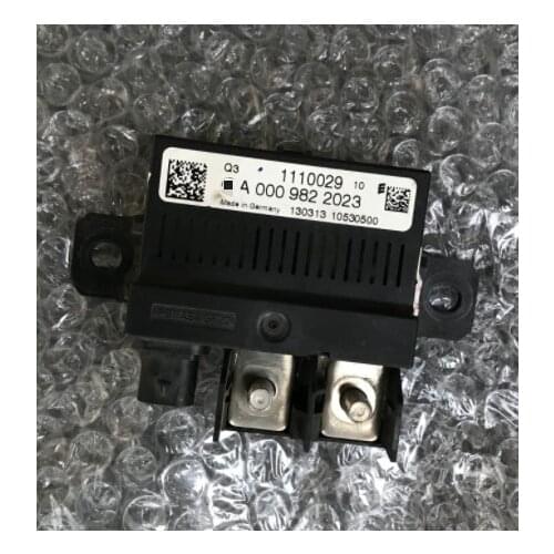 For Mercedes-Benz W212 E200 E260 E320 S400 S500 battery relay power failure protector fuse box 1110029 A0009822023