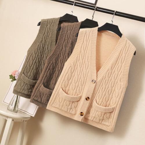 Womens knitted vest new 2021 autumn and winter fashion Korean loose V-neck single-breasted short solid color pocket sweater