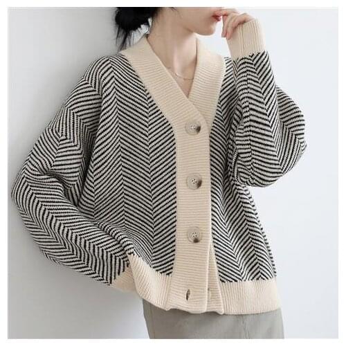 Korea Knit Cardigan Autumn 2021 Fashion V Neck Single Breasted Cardigan Vintage Stripe Knit Sweater Casual Loose Cardigan Coats