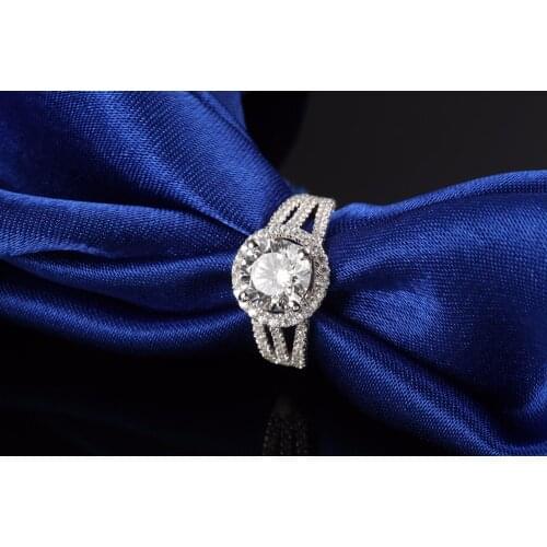 Heart & Arrows Brilliant 2Ct D VVS1 Moissantie Ring Solid 18K White Gold Ring for Women Engagement Wedding Bridal Jewelry