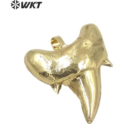 WT-P248 Wholesale Fashion 24k Metal Eletroplated Necklace Pendant With Full Metal Shark Tooth Shape Pendant Jewelry Making