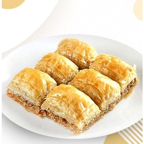 LOTS OF INGREDIENTS WITH A WONDERFUL AROMA WITH A GREAT TASTE BAKLAVA WITH WALNUT 1 KG FREE SHIPPING