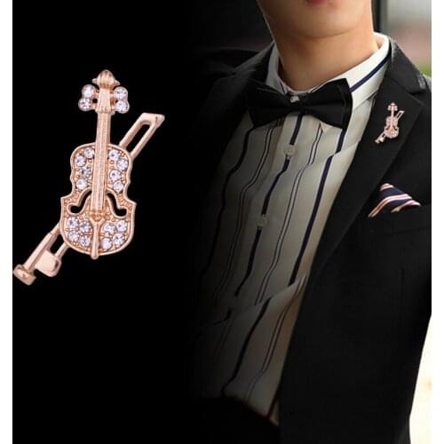 New Metal Violin Brooch Pin Korean Crystal Guitar Lapel Pin Suit Badge Fashion Jewelry Brooches for Women and Men Accessories