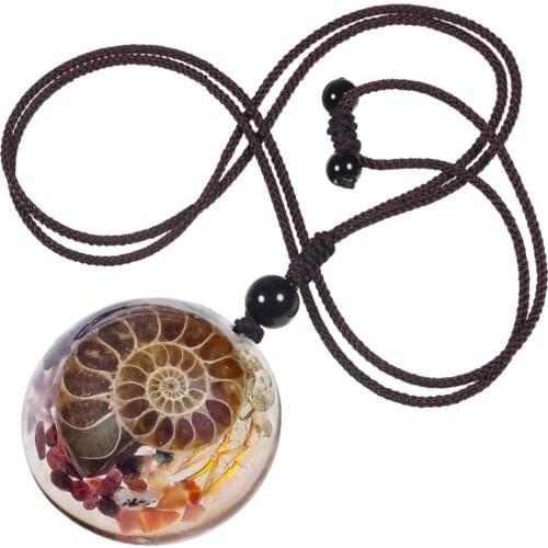 TUMBEELLUWA Stone Chips Ammonite Fossils Seashell Snail Resin Pendant Necklace Ocean Reliquiae Conch Animal Men Jewelry