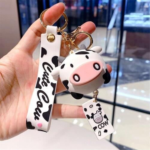 New Fashion Cow Keychain Schoolbag Pendant Cartoon Doll Key Chain Pendant Silcone Doll Car Keychain Ring Creative Animal Pendant