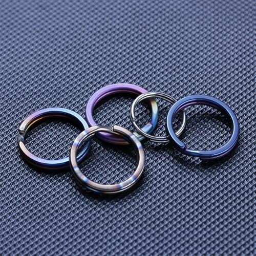 1/2 PCs Titanium Alloy EDC Key Chain Portable Keyring Buckle Key Ring Circle Clip Outdoor Camping Travel Hanging Tool