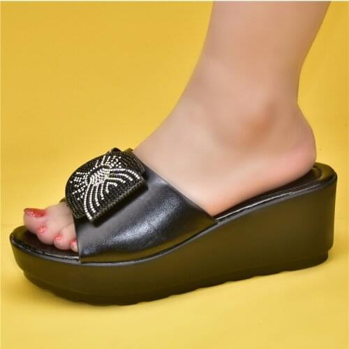 Summer Outdoor Womens Wedges Slippers Slip-On Shoes Woman Peep Toe Breathable Soft Platform Leather Sandals Rhinestone Pumps