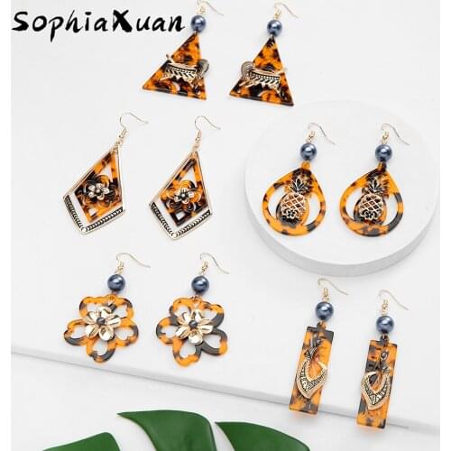 SophiaXuan Hawaiian Acrylic Drop Earrings Vintage Bohemian Geometric Triangle Flower Dangle Earring Jewelry Earrings for Women